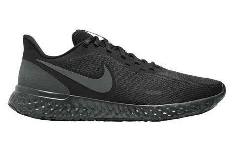 nike revolution 5 herren test|nike revolution outsole review.